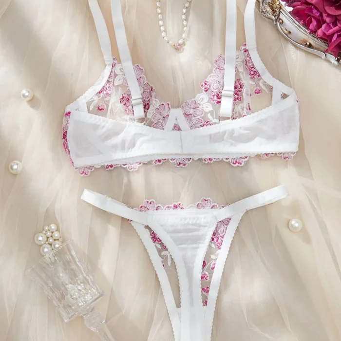 Sexy Hot Lace Women's Ethical Underwear Ellolace Lingeries See Through Intimate Complete 2 Pieces Set Beautiful Matching Bra Set 2